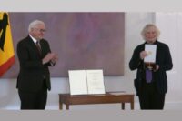 Bundespräsident Frank-Walter Steinmeier und Dirigent Sir Simon Rattle